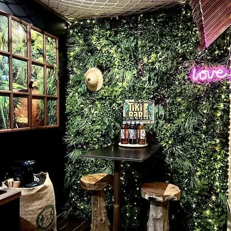 La Jungle De Zoe - Nuit Insolite A 15min De Caen Lejlighed *