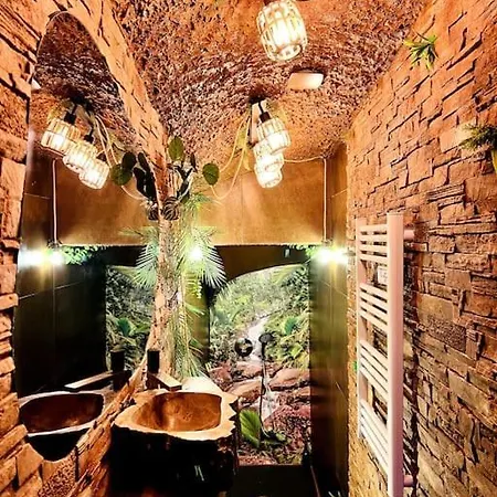 Apartment La Jungle De Zoe - Nuit Insolite A 15min De Caen Saint-Sylvain (Calvados)